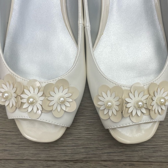 KAREN SCOTT Irmaa Slingback Peep-Toe Pumps size 8 NIB! - Picture 14 of 17